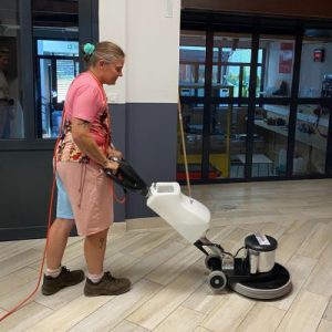 Métiers de la propreté en milieu industriel et collectif